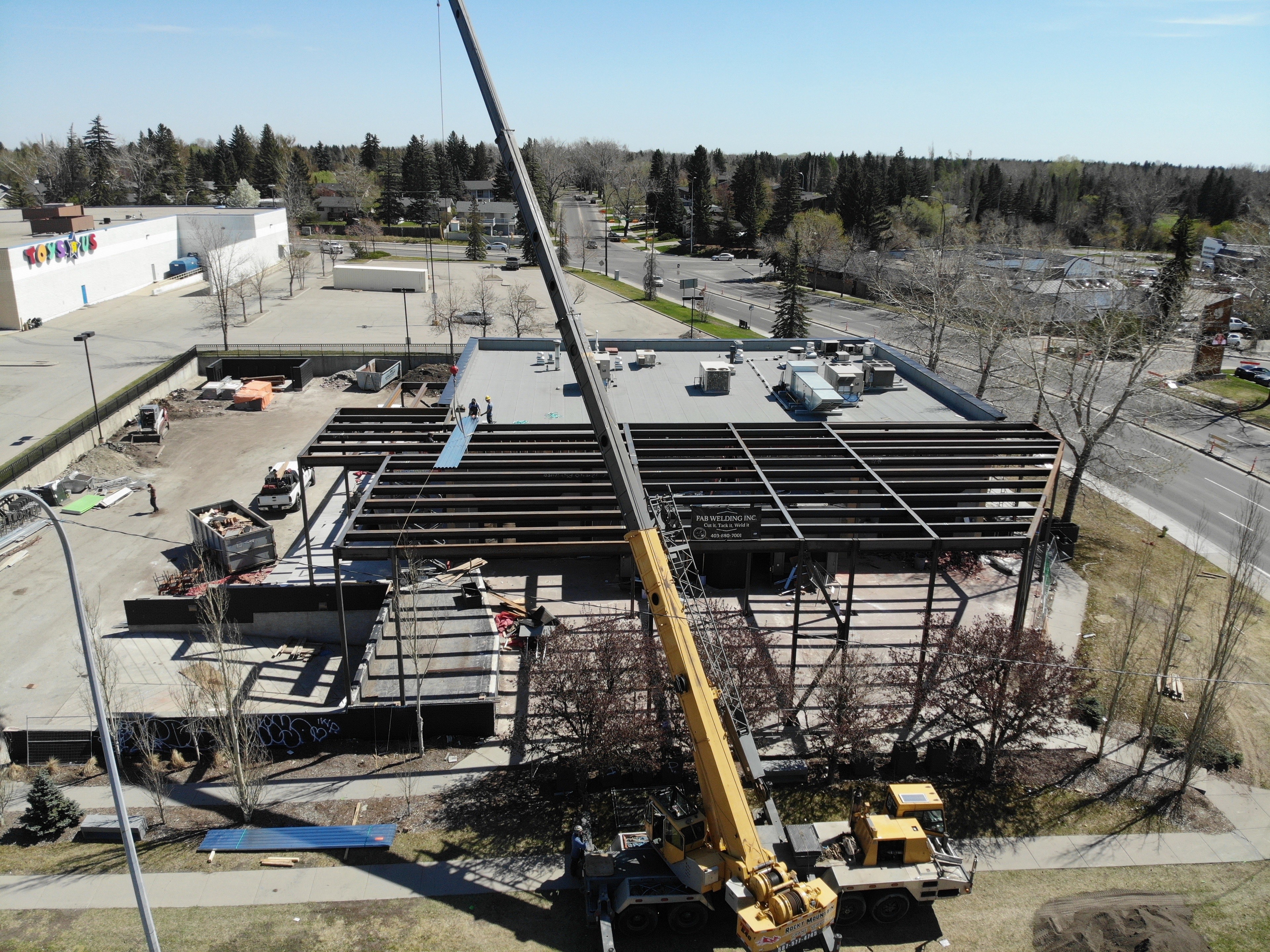 Old Earl's Macleod Trail — Renovation & Building Addition
